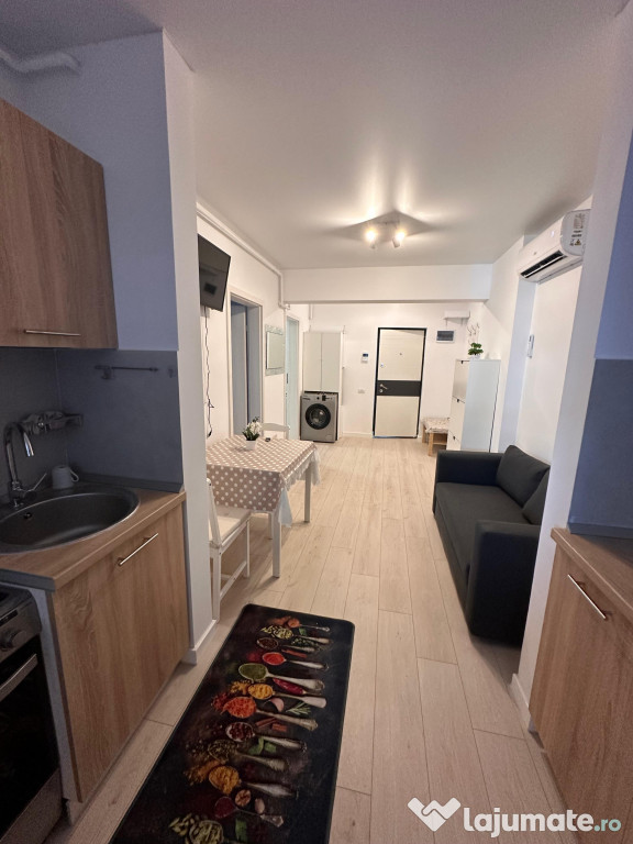 Berceni biruintei etaj 5 studio