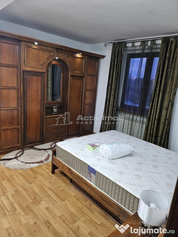 Iancu de Hunedoara - studio - ultracentral