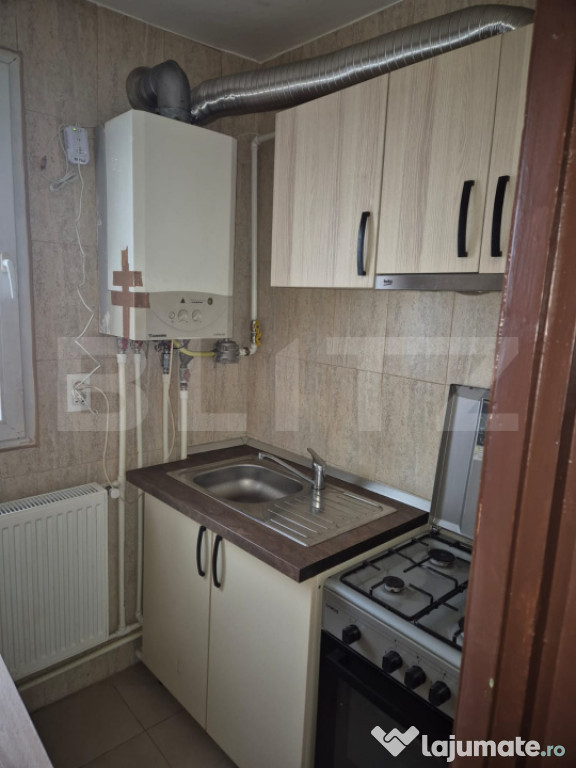 Garsoniera confort 1, 32 mp, zona Centrala