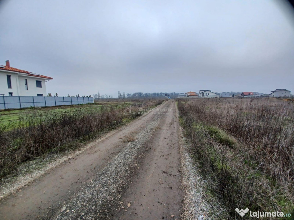 Teren Corbeanca- Strada Trei Lacuri
