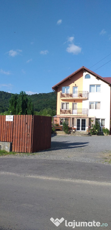 Casă de închiriat în regim hotelier Rasnov, Brasov