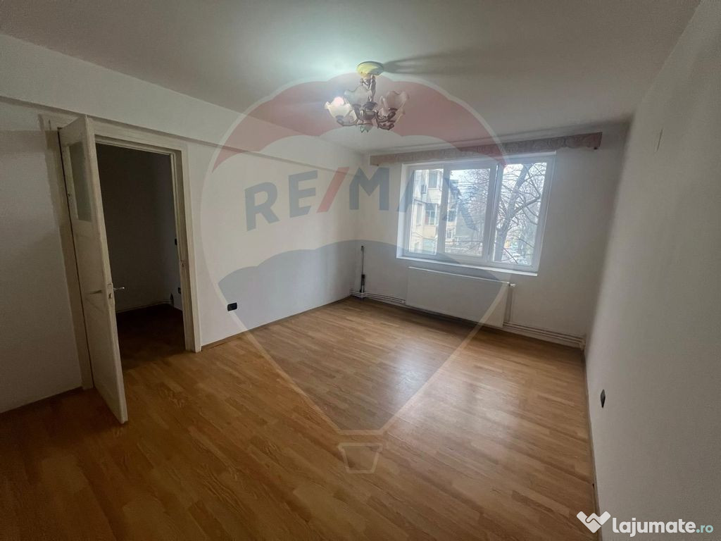 Apartament 2 camere b dul Garii