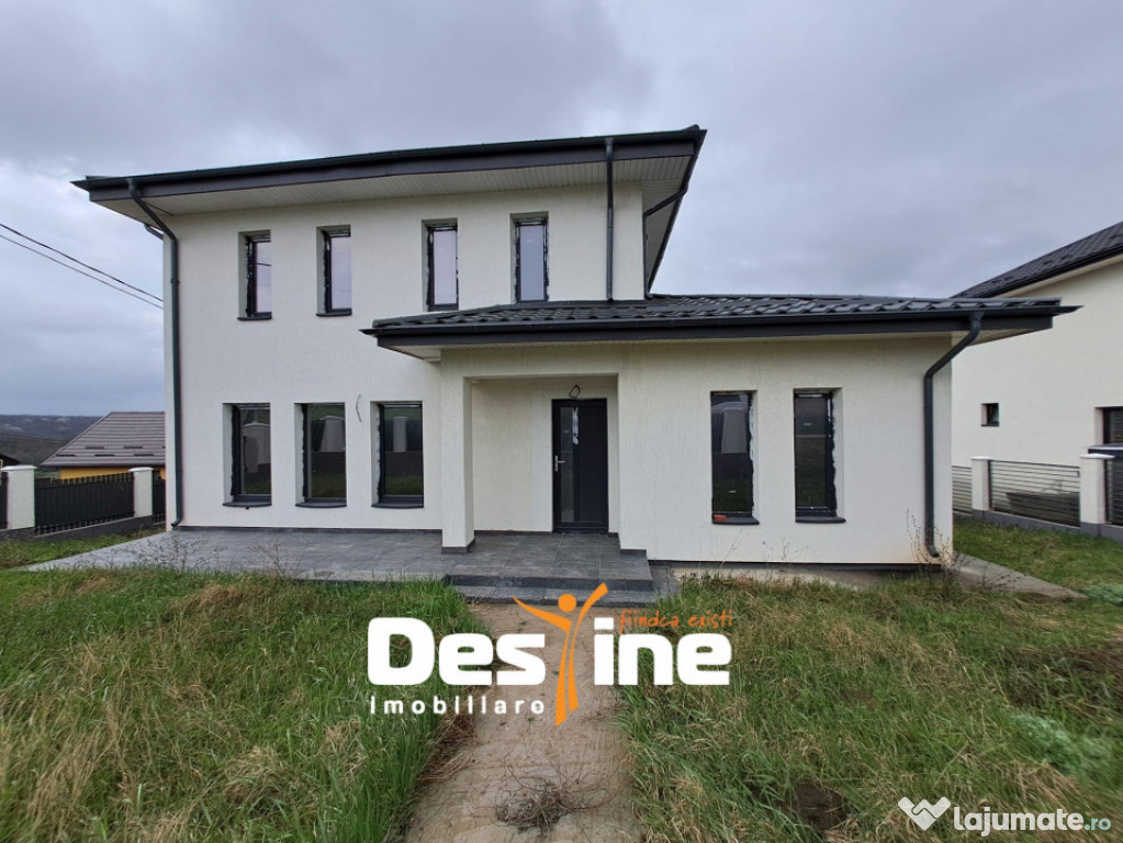CIURBESTI- CASA INDIVIDUALA 121 MP + TEREN 500 MP, 175.000 e