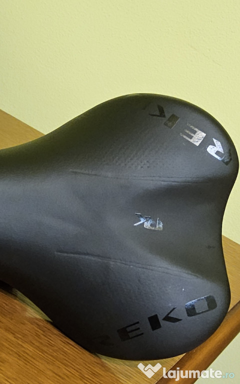 Saua bicicleta teren accidentat MTB Devron Riddle