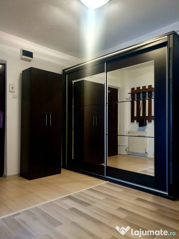 Apartament 3 camere , in Alexandru,