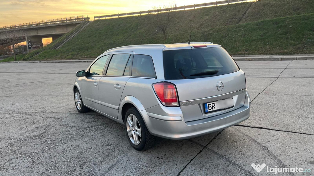 Opel astra h 1.7