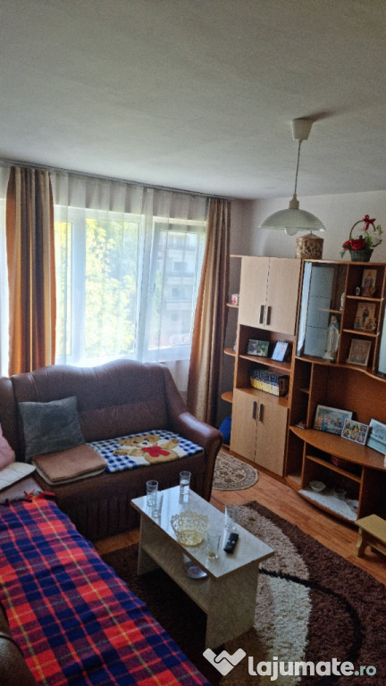 De vânzare apartament cu 2 camere