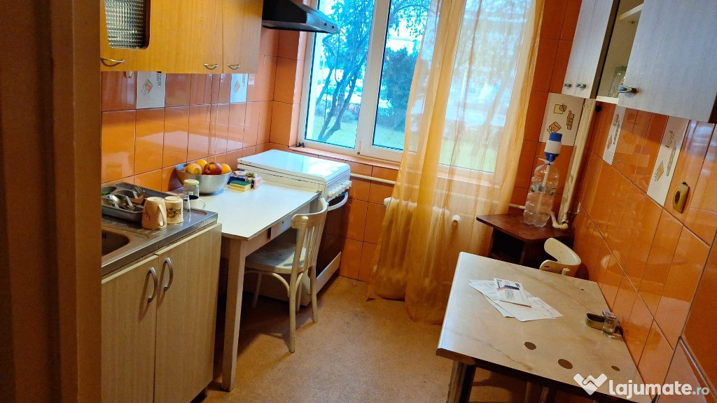 Apartament 4 camere zona Brancoveanu