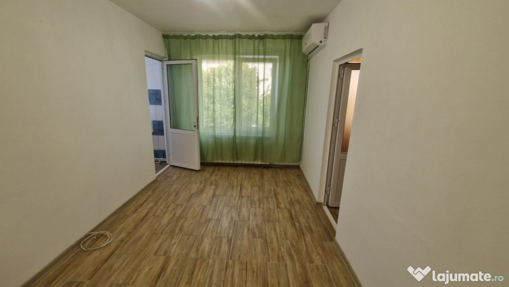 ZONA 23 AUGUST-APARTAMENT 3 CAMERE , SUPRAFATA 37,64 MP