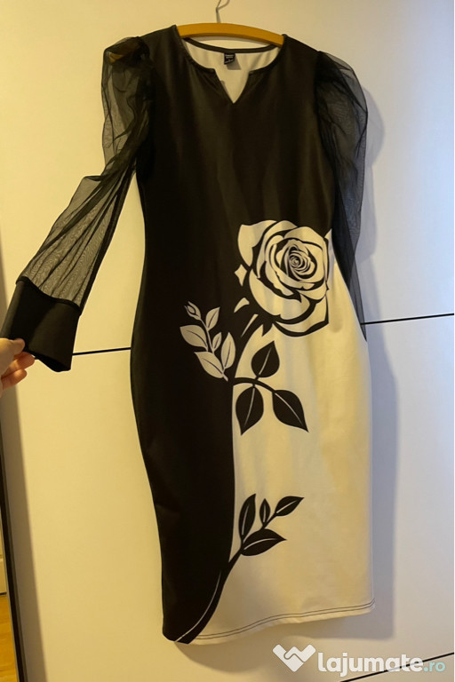 Rochie mar L merge si la M