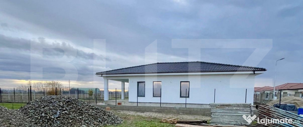 Casă de vânzare, 110 mp, teren 590 mp – Zona Balta Blond