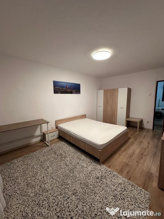 Garsoniera Decomandata - Sector 3 - Ozana