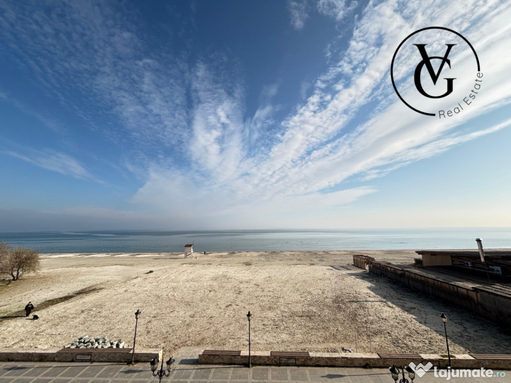 Apartament generos 3 camere- frontal mare - prima linie-parc