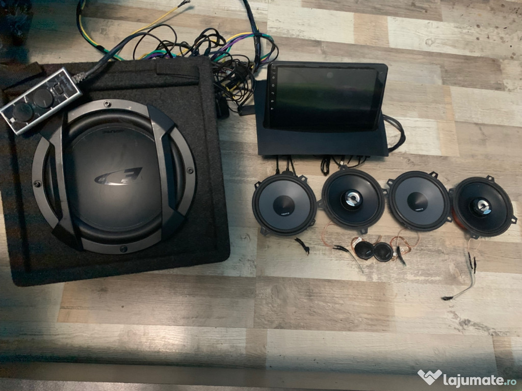 Sistem audio + tableta + subwoofer