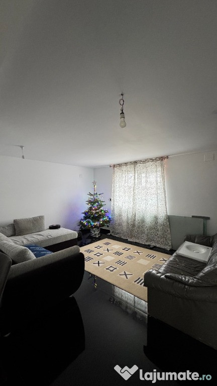 Casă la cheie în Țicău