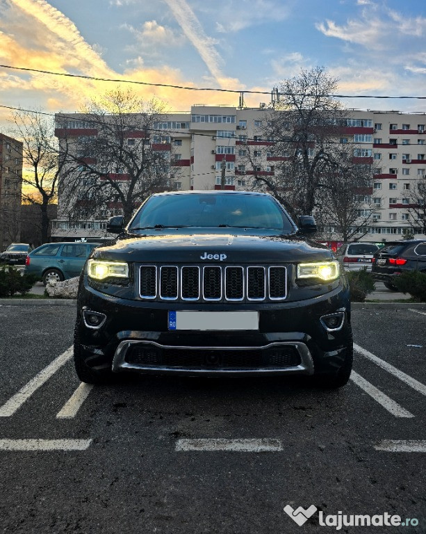 Jeep Grand Cherokee WK2 | Fără daune în istoric!