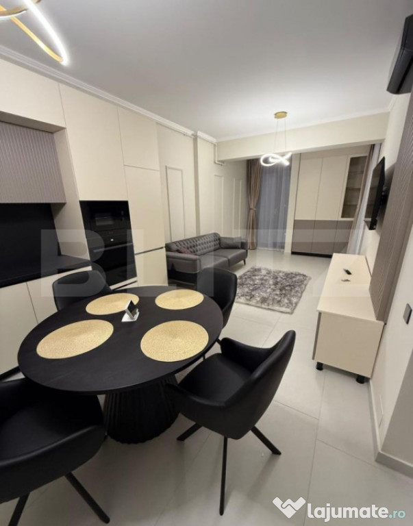 Spre Inchiriere Apartament 2 Camere, LUX, Zona VIVO