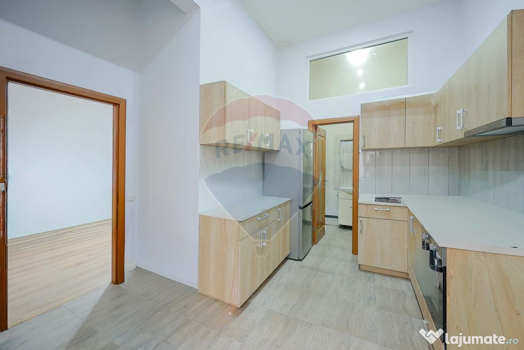 Apartament cu 2 camere, de vânzare în zona Ultracentral