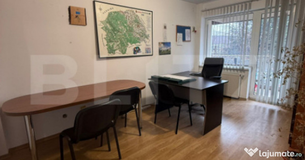Apartament 3 camere, pretabil spatiu comercial, 85 mp, zona