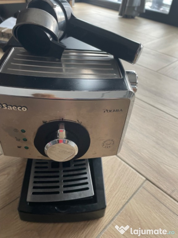 Vând expresor cafea Saeco