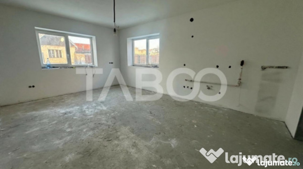 Casa de tip duplex 4 camere 140 mpu 2 bai zona Veterani in S