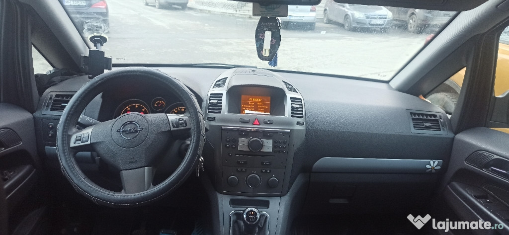 Vând Opel Zafira 1.9 CDTI z19dt 120cp 0746148227