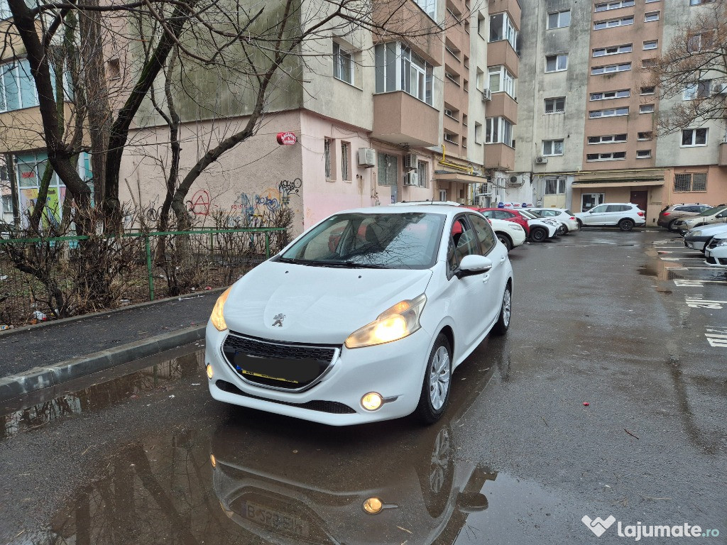 Peugeot 208 1.4 HDi, 2013
