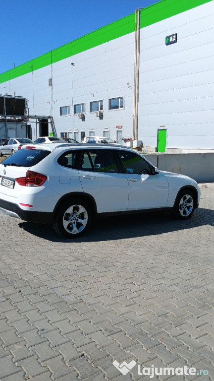 Vând BMW X1 xdrive