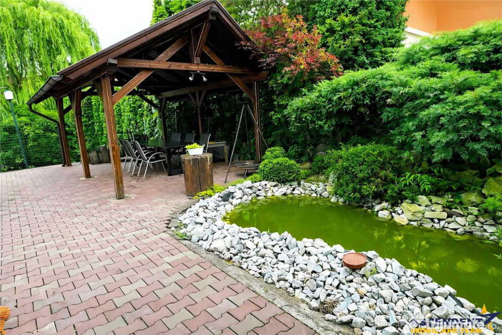 Film3D!Confort,stil si functionalitate:Vila rezidential bus