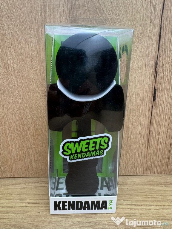 Sweets Fuzzy Black Kendama Broken Shape, noua, editie rara