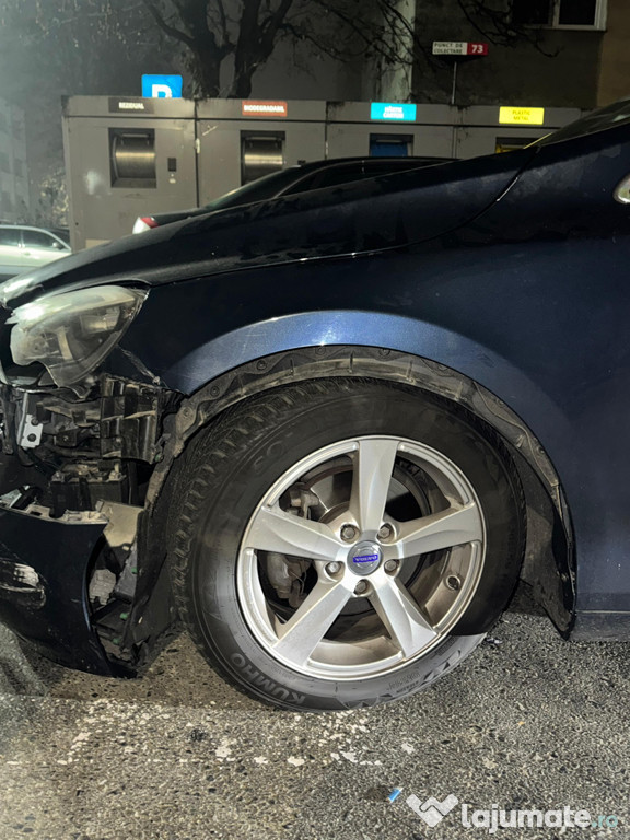 Vând Volvo V40 1.6D 2014