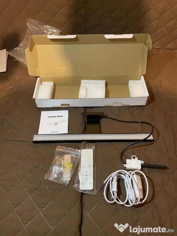 Lampă led cu telecomandă