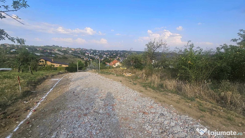 Teren intravilan , Bucium Barnova