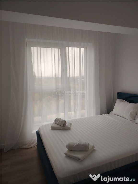 Apartament cu 3 camere, complet mobilat si utilat, in bloc n