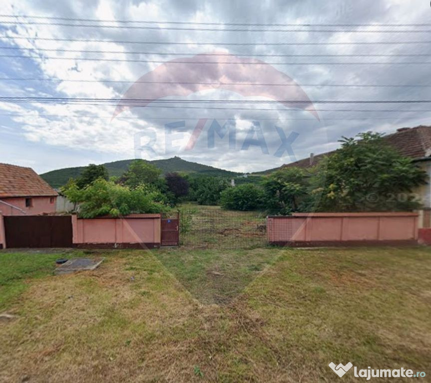 Teren curti-constructii 1295 mp de vanzare in Siria, Arad