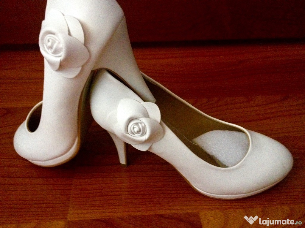 Pantofi nunta