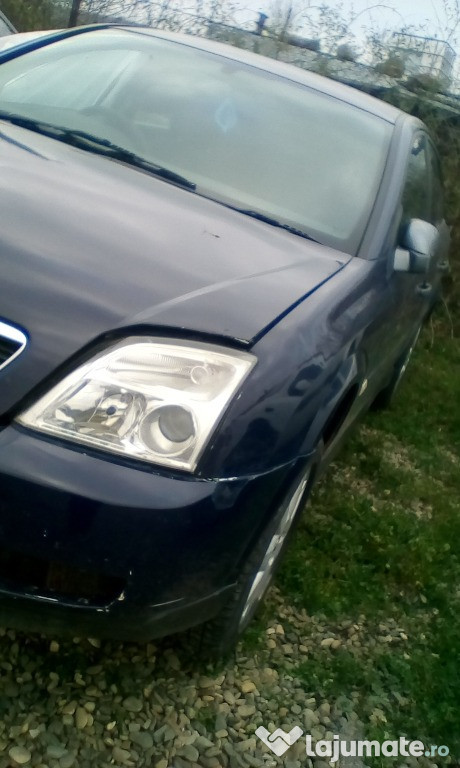 Dezmembrez Opel vectra b din 2004
