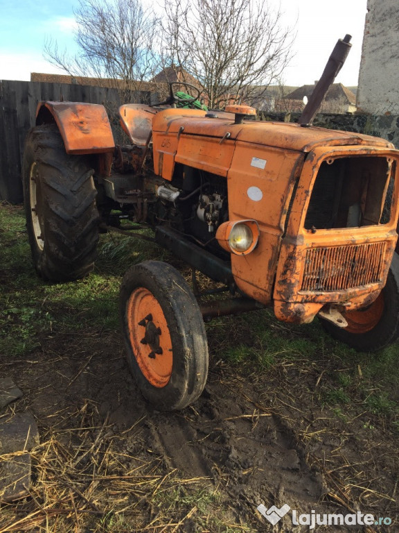 Dezmembrez Fiat 615 si Fiat 415