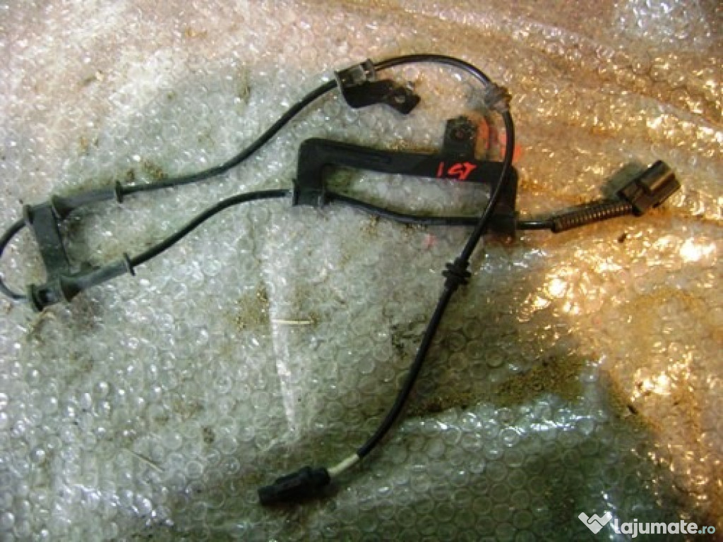 Senzor abs stanga fata Hyundai I20 an 2008 – 2012 cod 956701
