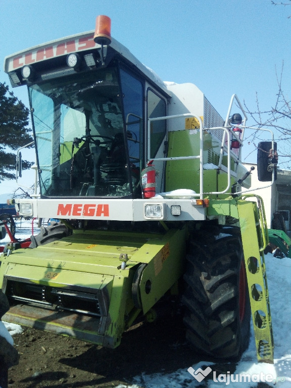 Claas Mega 218