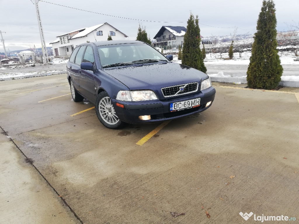 Volvo V40 2002, 1.9D