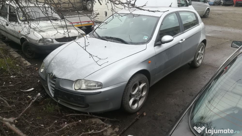 Se dezmembreaza Alfa Romeo 147 1.9 jtd