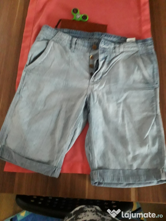 Pantaloni scurți H&M
