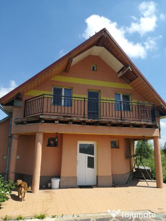 Casa P+M Cefa, Bihor