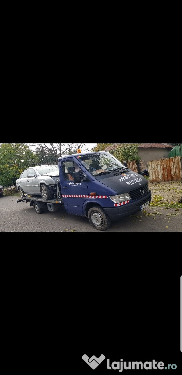 Autoplatforma Mercedes