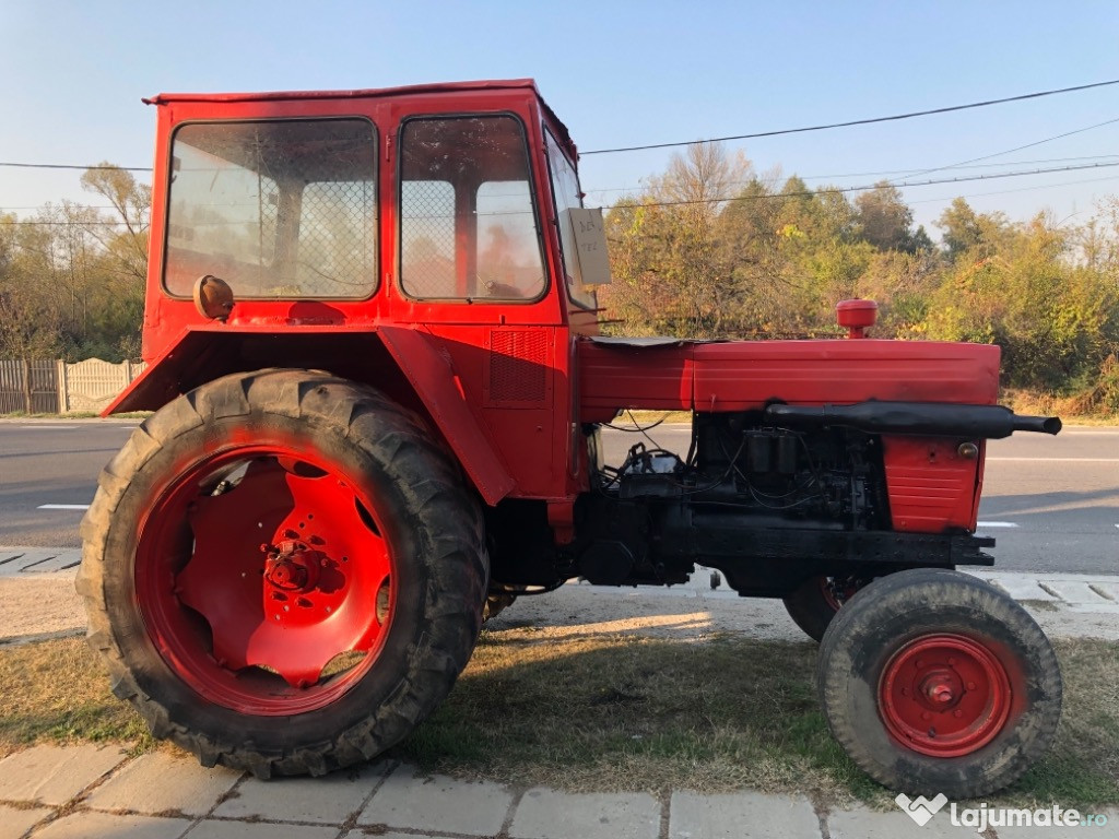 Tractor U650