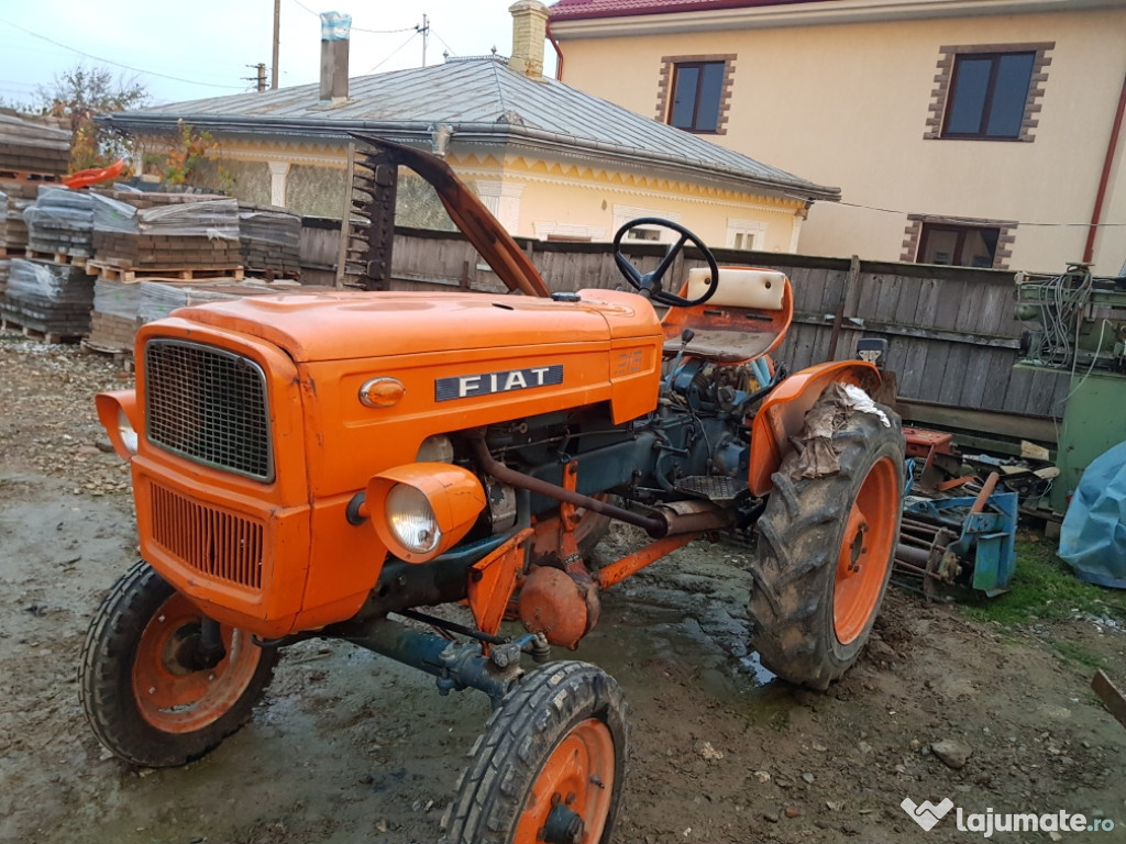 Tractor Fiat 215