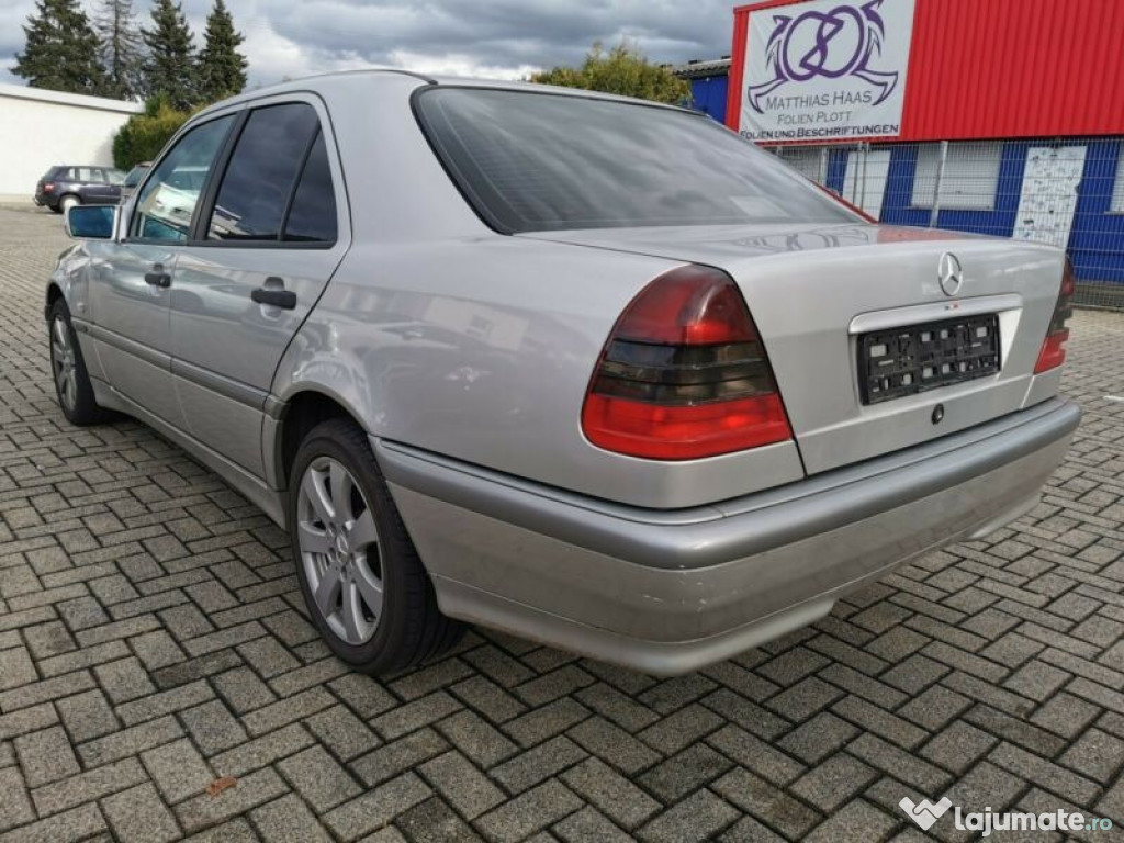 Bara spate gri Mercedes C220 W202 (sedan) 1999