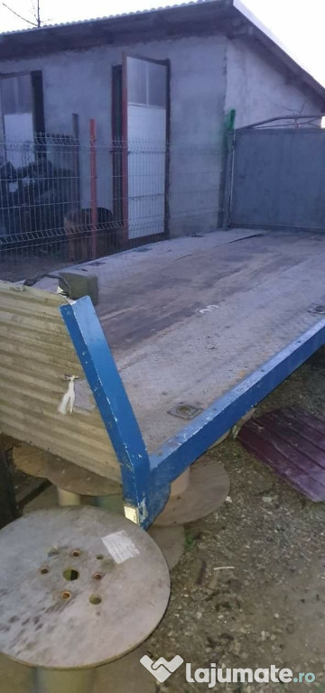 Cand platou platformă auto