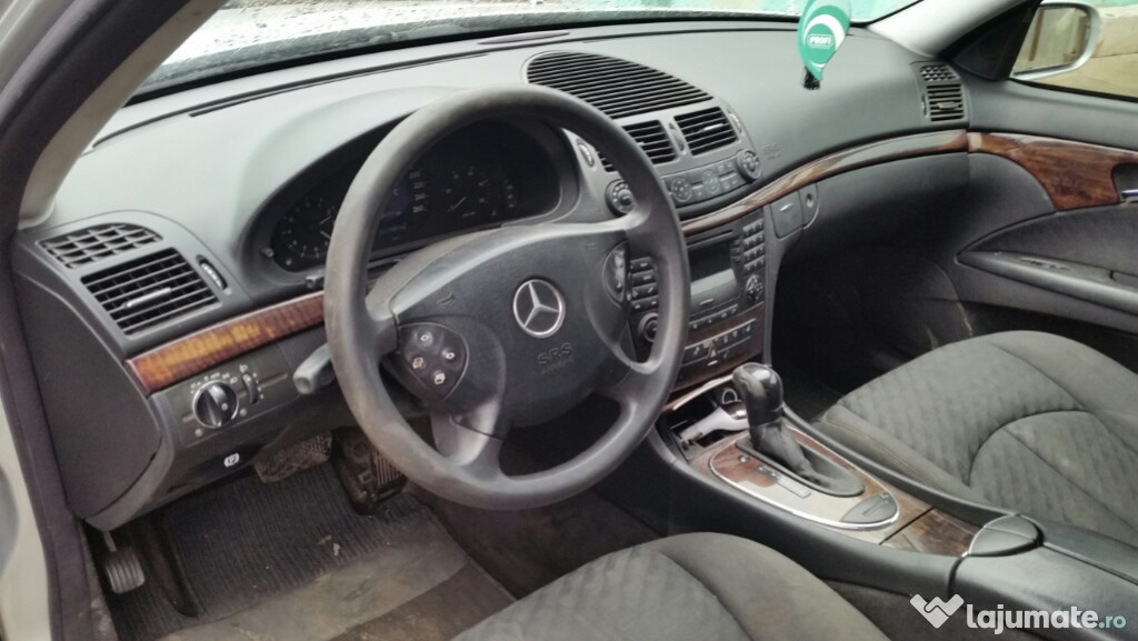 Mercedez 220